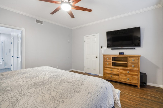 bedroom with crown molding, dark hardwood / wood-style floors, and ceiling fan