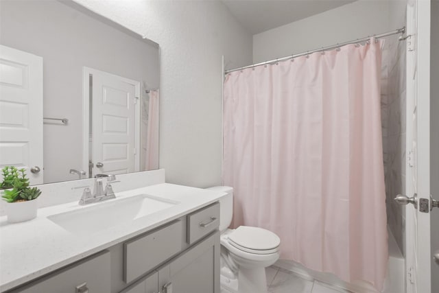 full bathroom featuring vanity, shower / bathtub combination with curtain, and toilet