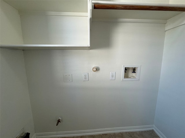 laundry room featuring hookup for a washing machine and hookup for a gas dryer