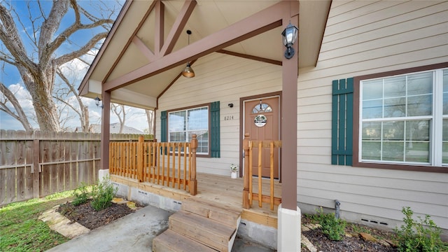 doorway to property with covered porch