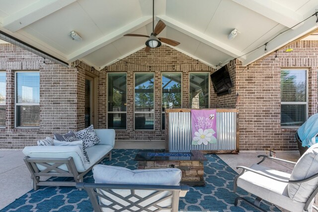 view of patio / terrace featuring an outdoor hangout area and ceiling fan