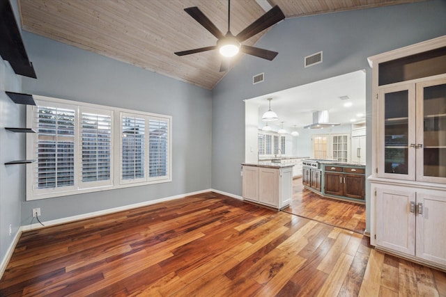 18618 Point Lookout Dr, Nassau Bay, TX 77058 - photo 17