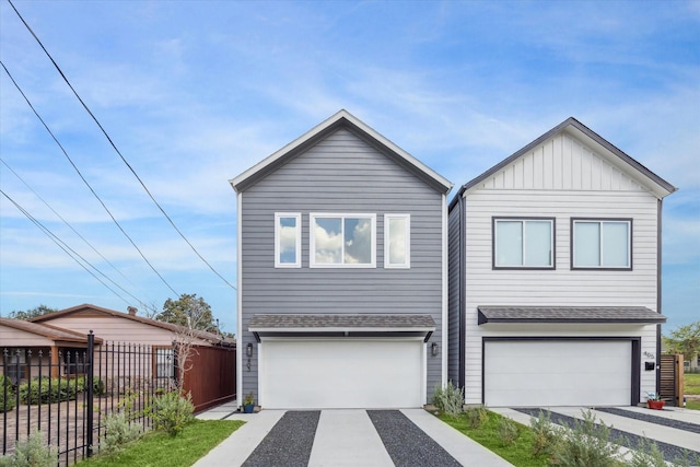 view of front facade with a garage