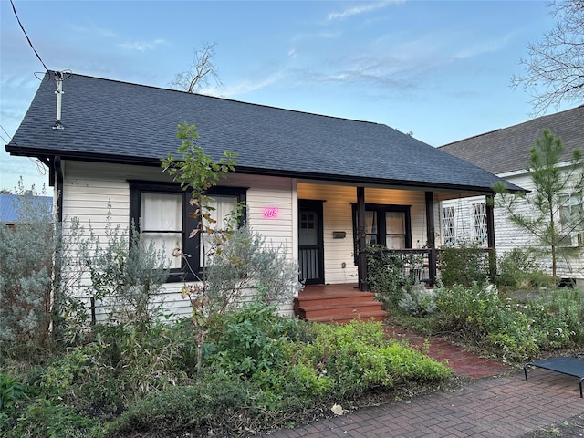 view of front of house with a porch