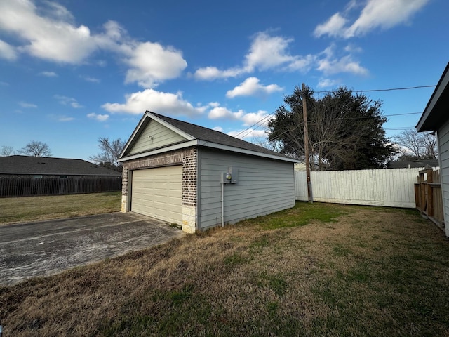 Listing photo 2 for 1106 Jennifer St, Madisonville TX 77864