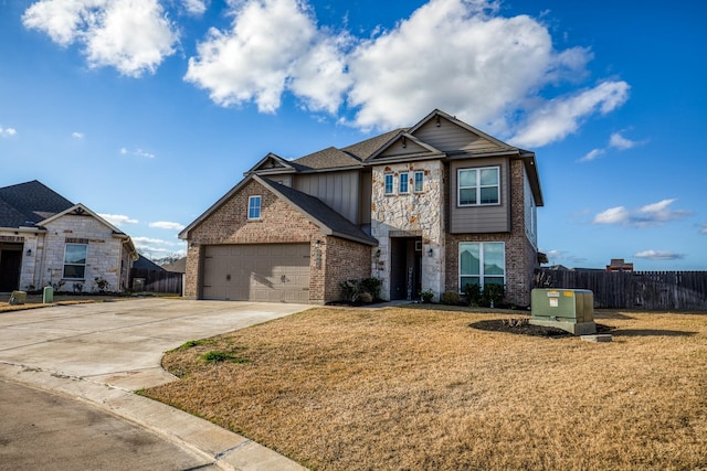 craftsman house with a front lawn