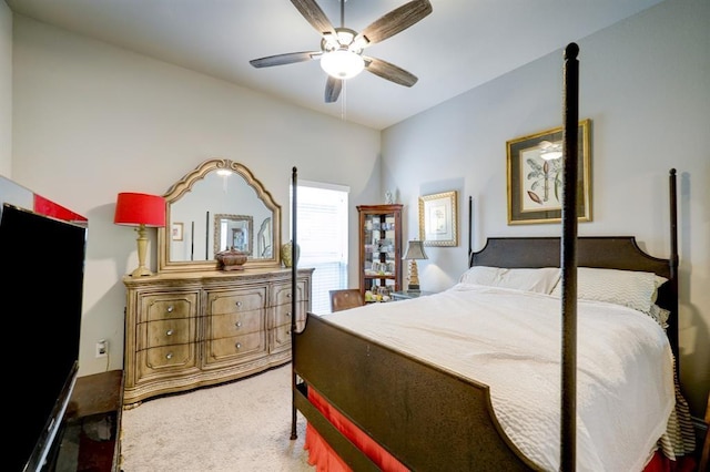 bedroom featuring carpet and ceiling fan