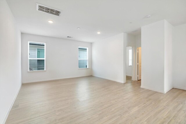 empty room featuring light hardwood / wood-style flooring