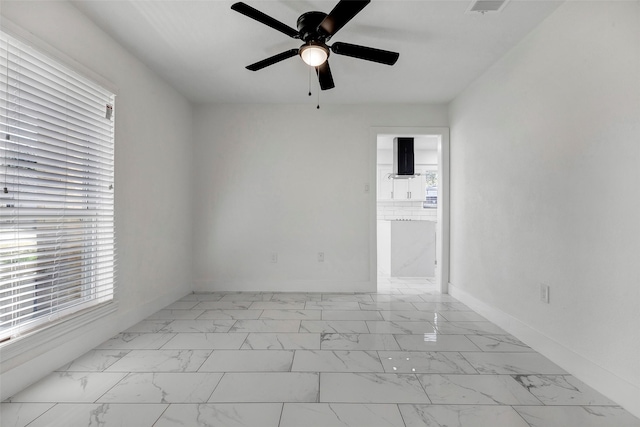 empty room with ceiling fan