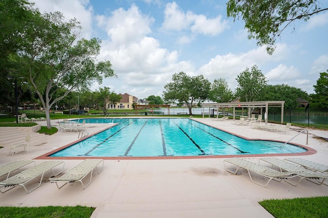 view of pool featuring a pergola and a patio area