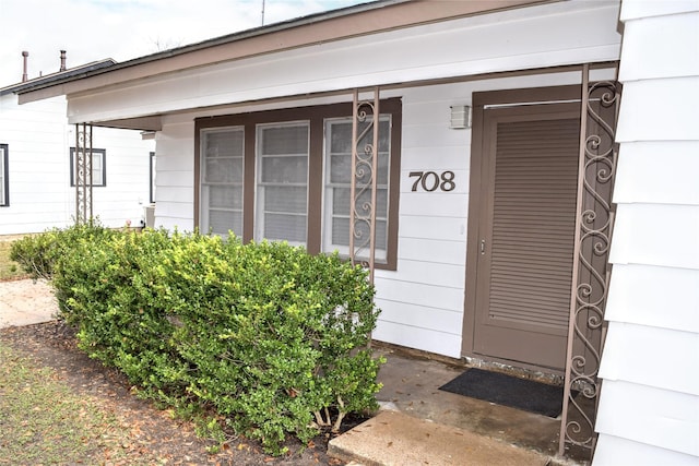 view of doorway to property