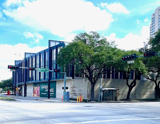 view of building exterior