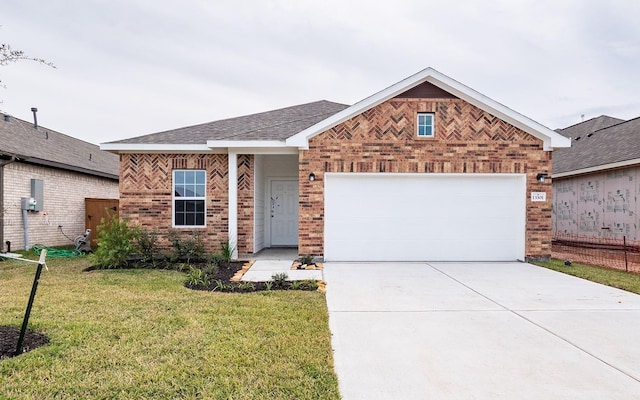 13301 Villa Sola Dr, La Marque, TX 77568 - view of front of property featuring a garage and a front lawn