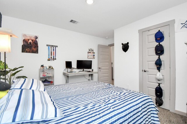 bedroom featuring carpet floors