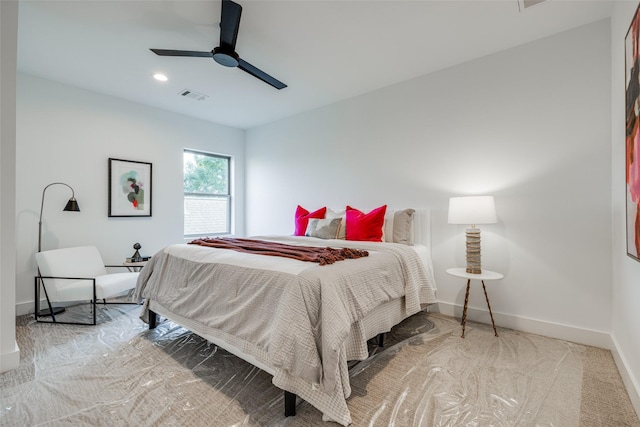 bedroom featuring ceiling fan