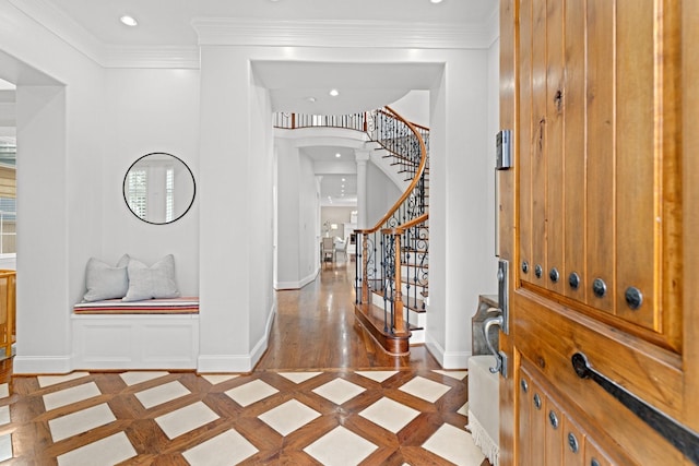 foyer with crown molding