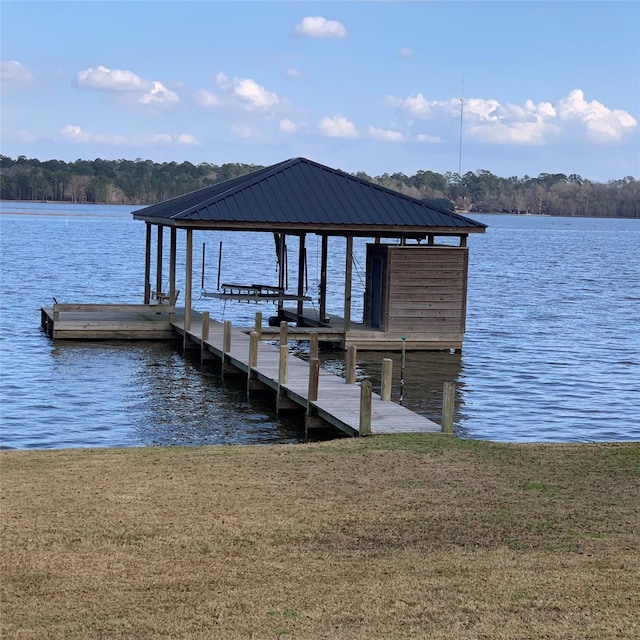 view of dock featuring a water view