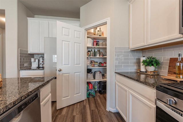 2230 Sand Lily Dr, Texas City, TX 77568 - view of pantry