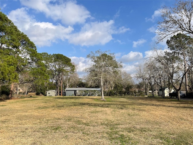 Listing photo 3 for 2210 Rita St, El Campo TX 77437