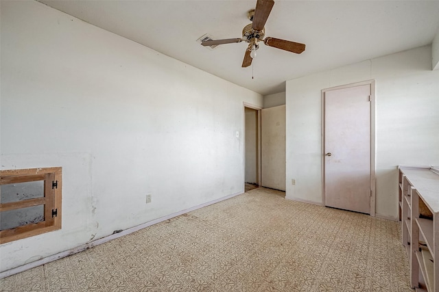 unfurnished bedroom with ceiling fan