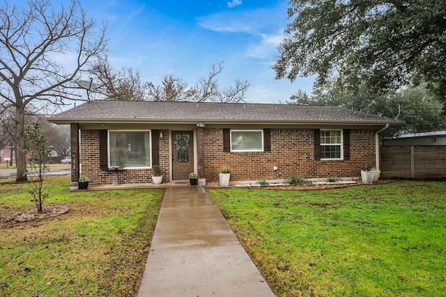 ranch-style house with a front yard