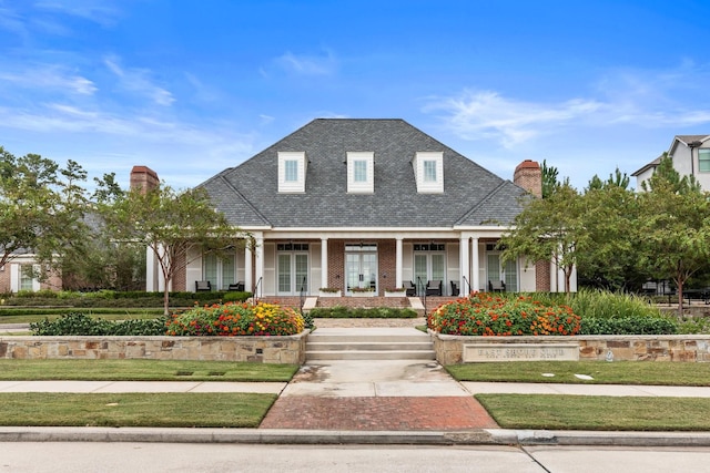 view of front of home with covered porch