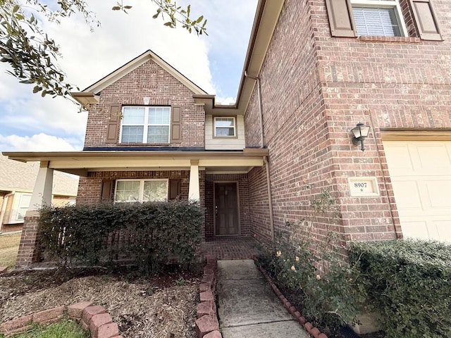 view of front facade with a garage