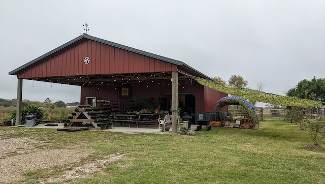 view of property's community with a yard