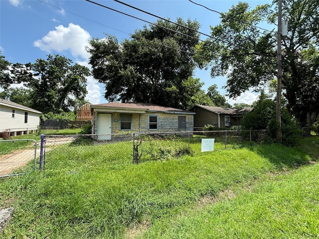 view of front of property