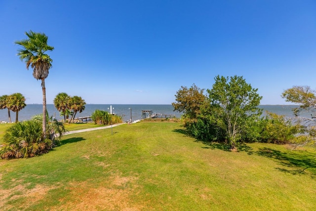 view of yard with a water view