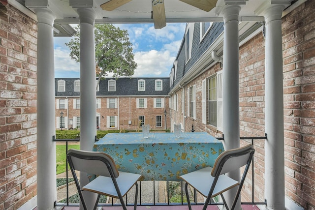 balcony with ceiling fan