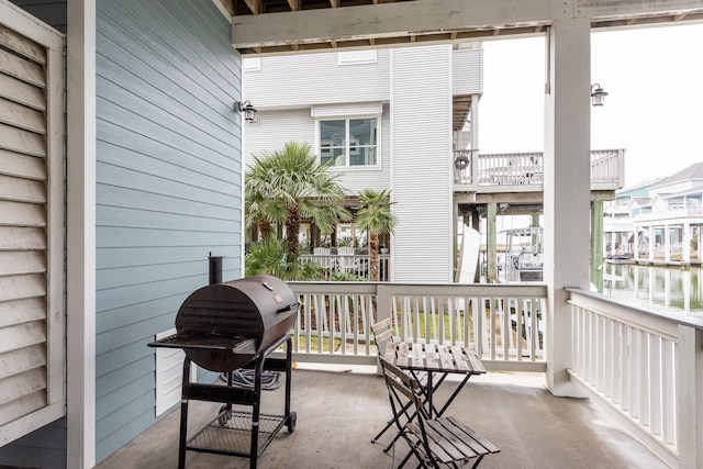 balcony with area for grilling