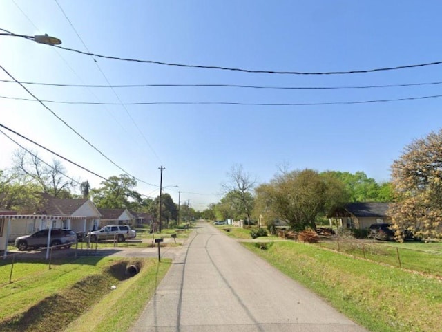 Listing photo 3 for 8312 Hoffman St, Houston TX 77016