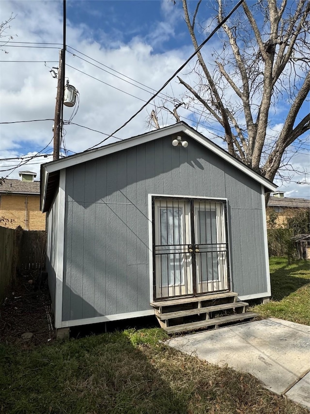 view of outdoor structure