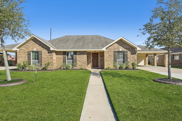 single story home featuring a carport and a front yard