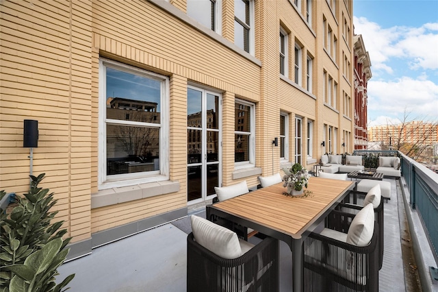 balcony featuring outdoor lounge area