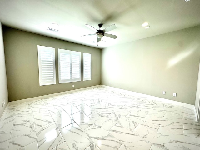 empty room with ceiling fan