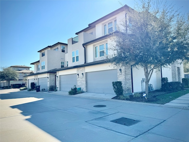 multi unit property with a garage