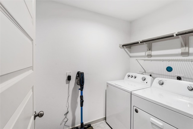 laundry area featuring washer and clothes dryer