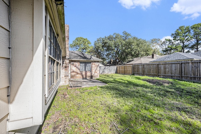 view of yard with a patio