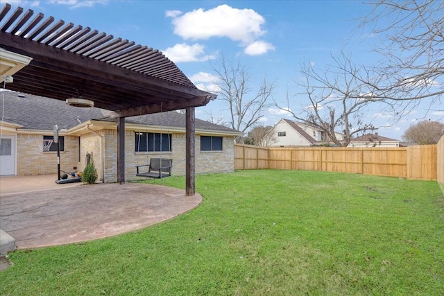 view of yard with a patio area