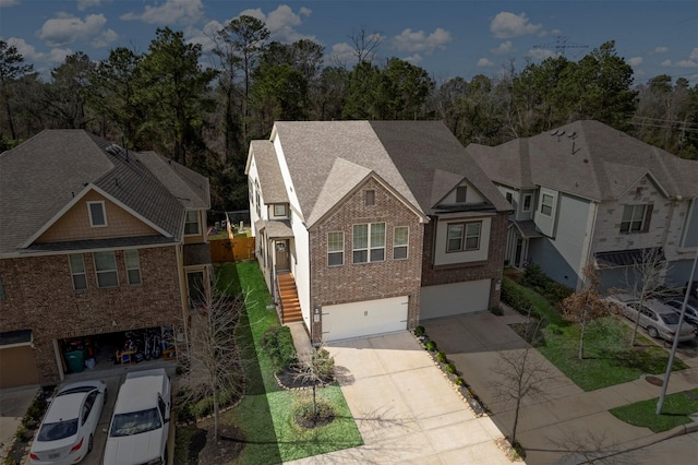 view of front facade featuring a garage