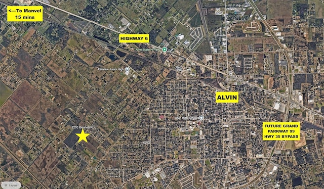 2203 Bennett Rd, Alvin, TX 77511