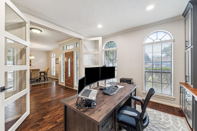 home office featuring a chandelier, recessed lighting, baseboards, dark wood finished floors, and crown molding