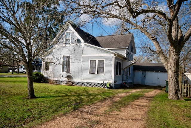 view of front of home with a front yard