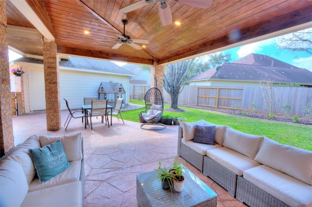 view of patio with an outdoor hangout area and ceiling fan