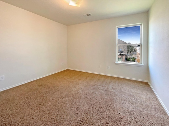 empty room featuring carpet