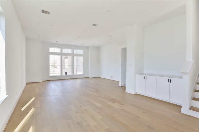 empty room featuring light hardwood / wood-style floors