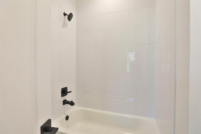 full bath featuring shower / washtub combination