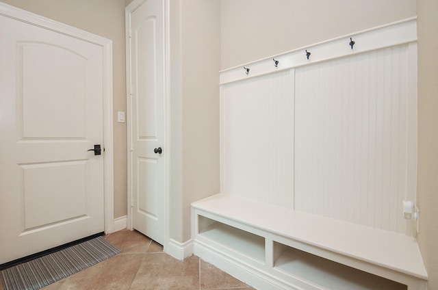 mudroom featuring light tile patterned floors